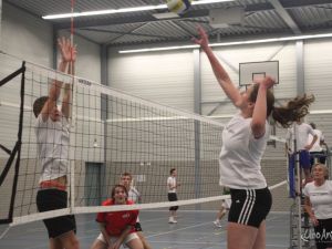 ua121110volleybaltoernooi151.JPG